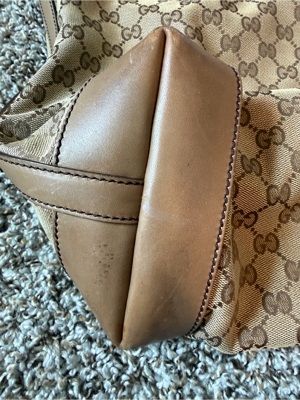 ⚡️Gucci GG Canvas Medium Tote with Brown Leather Trim - Picture 5 of 11